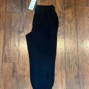 Black Varley Double Soft Slim Cuff Pant 25”
